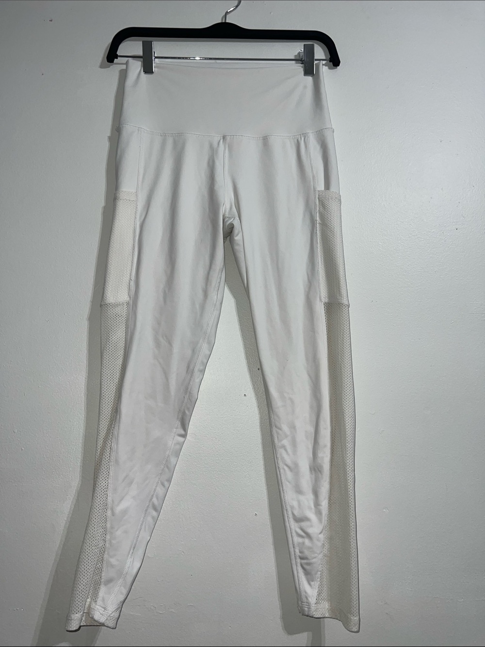 aerie White High-Waist Mesh Side Pocket Leggings